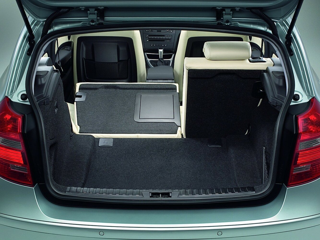 BMW 1 series I (E81/E82/E87/E88) Рестайлинг, 2011, фото 2