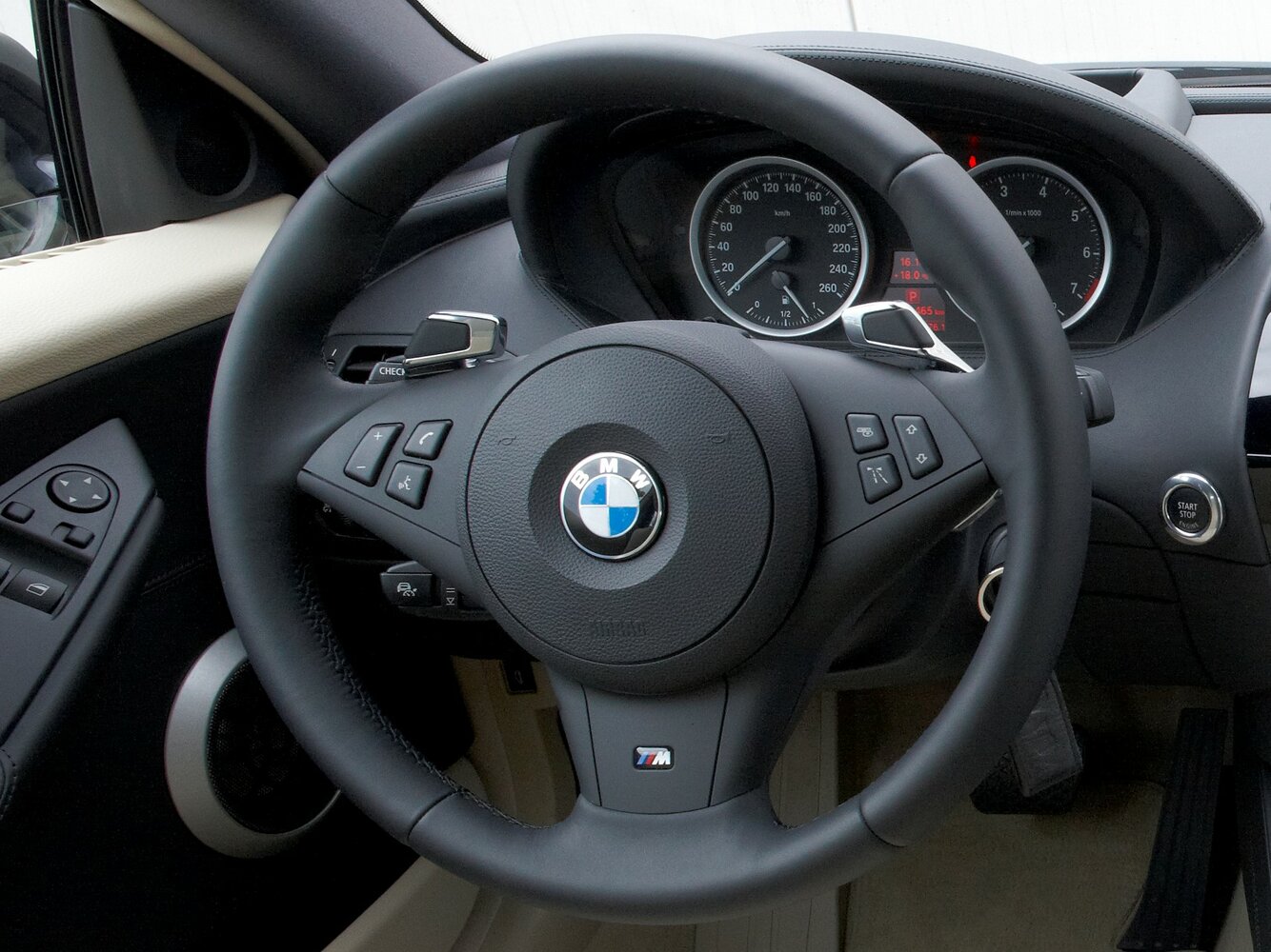 BMW 6 series II (E63/E64) Рестайлинг, 2010, фото 3
