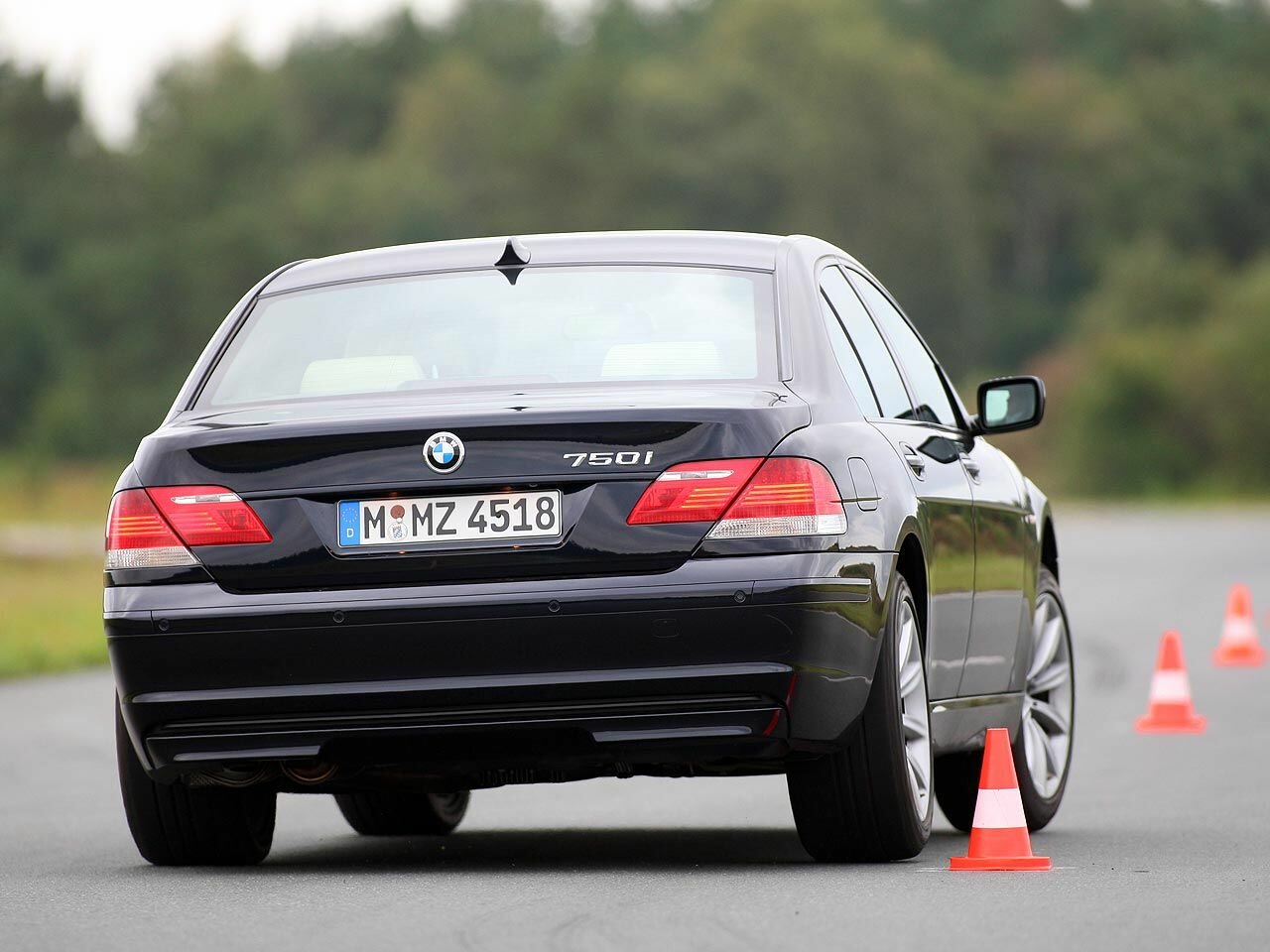 BMW 7 series IV (E65/E66) Рестайлинг, 2007, фото 10