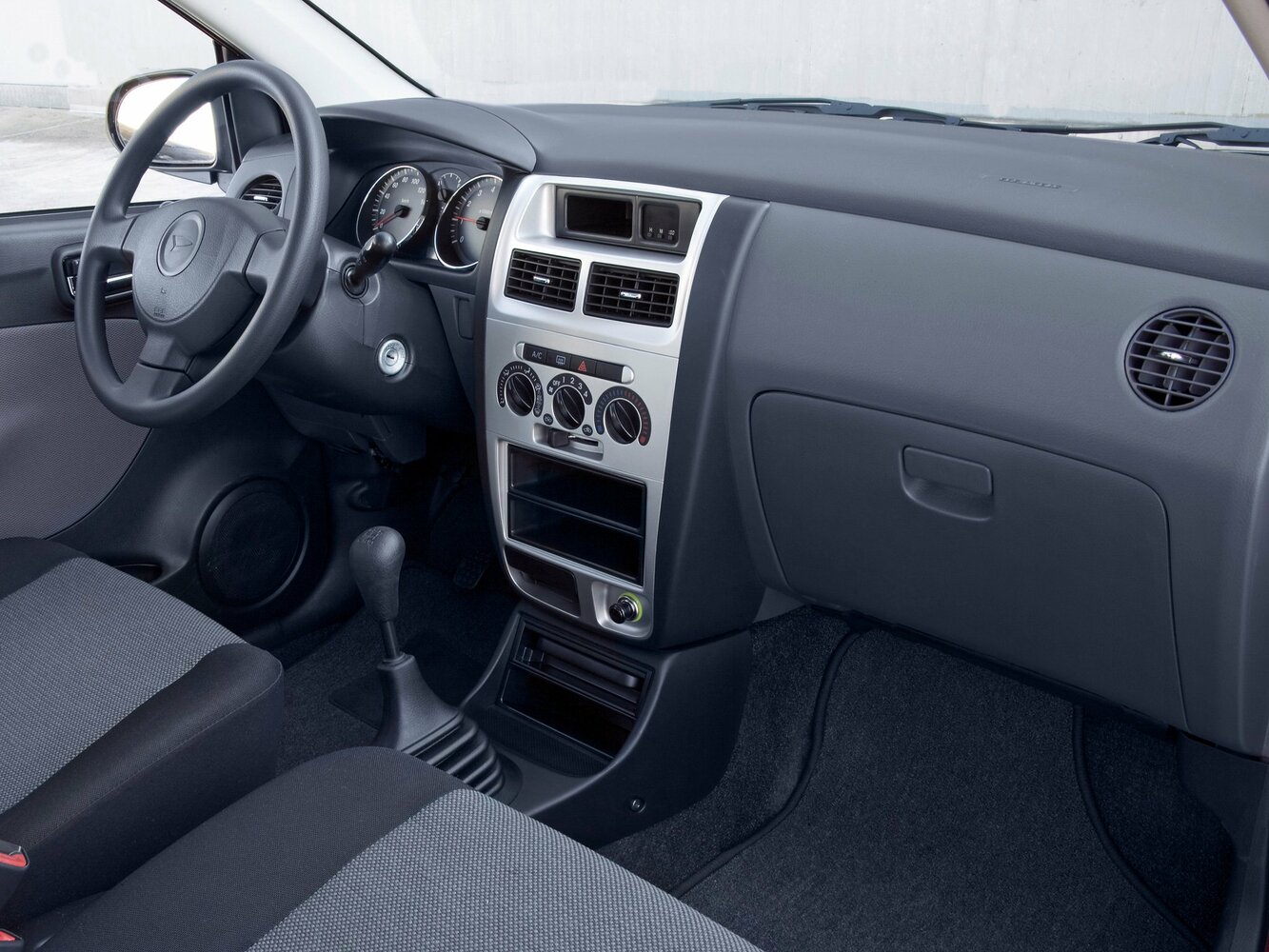 Daihatsu Cuore VI (L251), 2006, фото 2