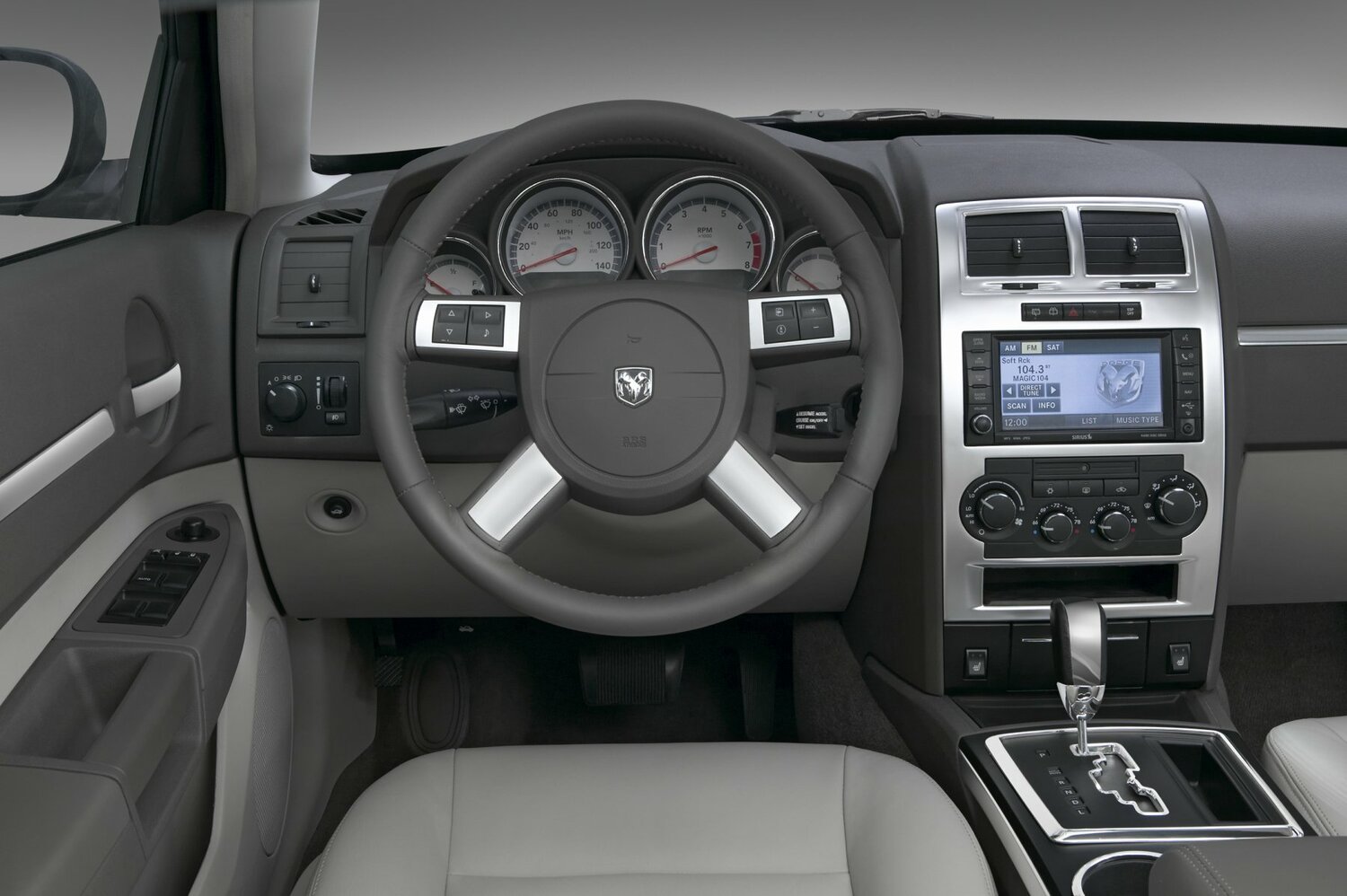 Dodge Magnum II Рестайлинг, 2007, фото 6