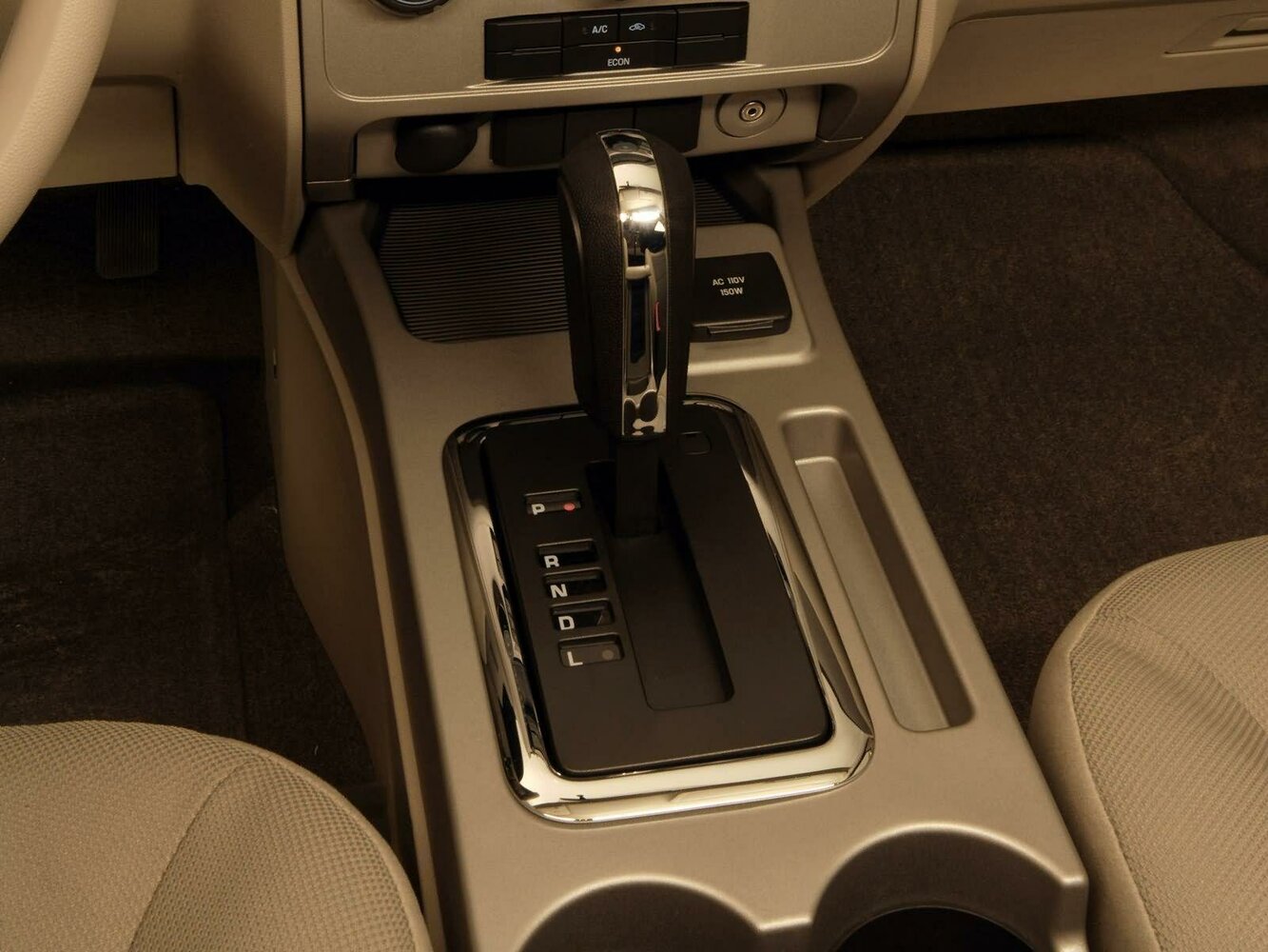 Ford Escape II, 2011, фото 8