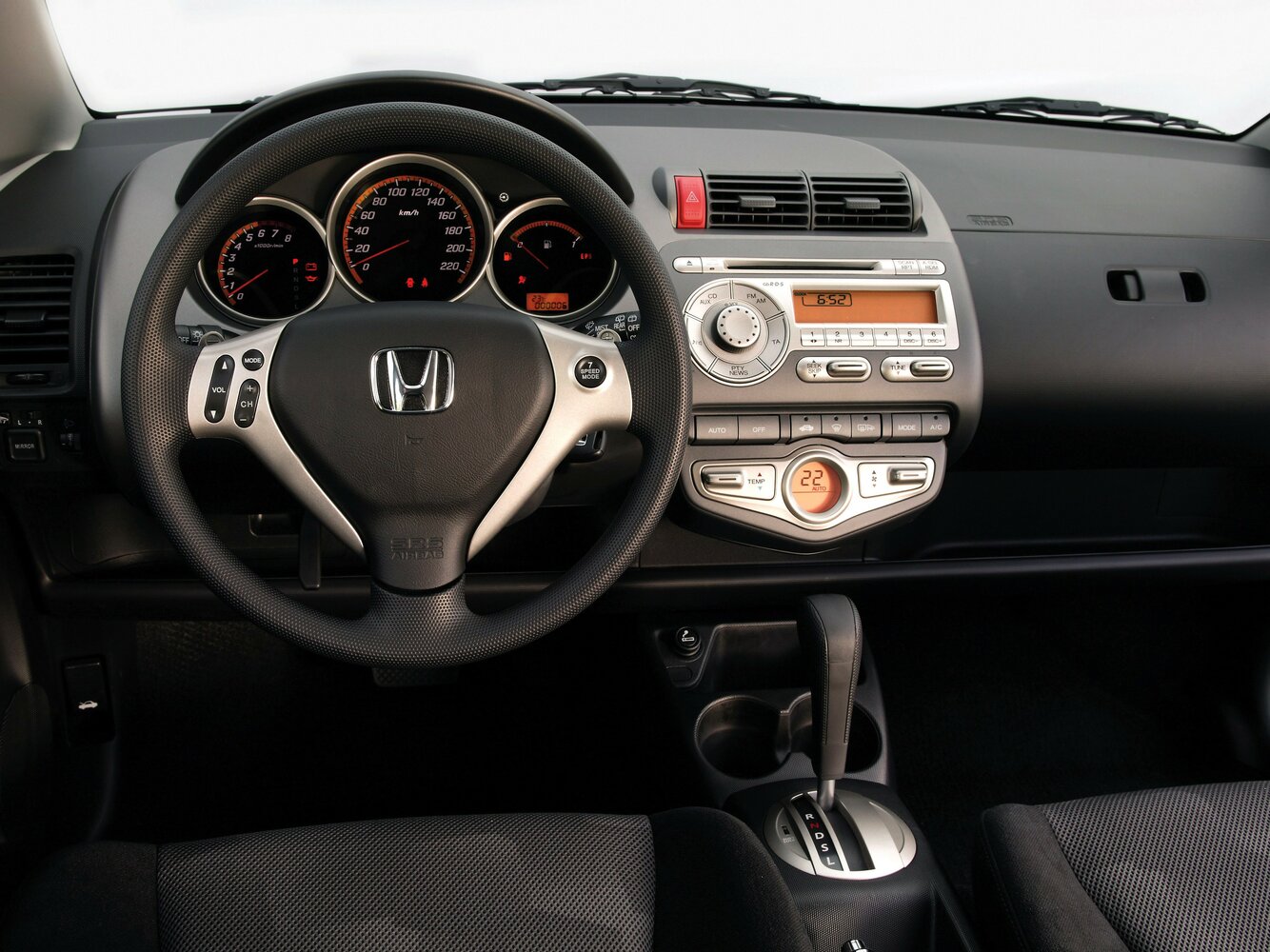 Honda Jazz I Рестайлинг, 2005, фото 9