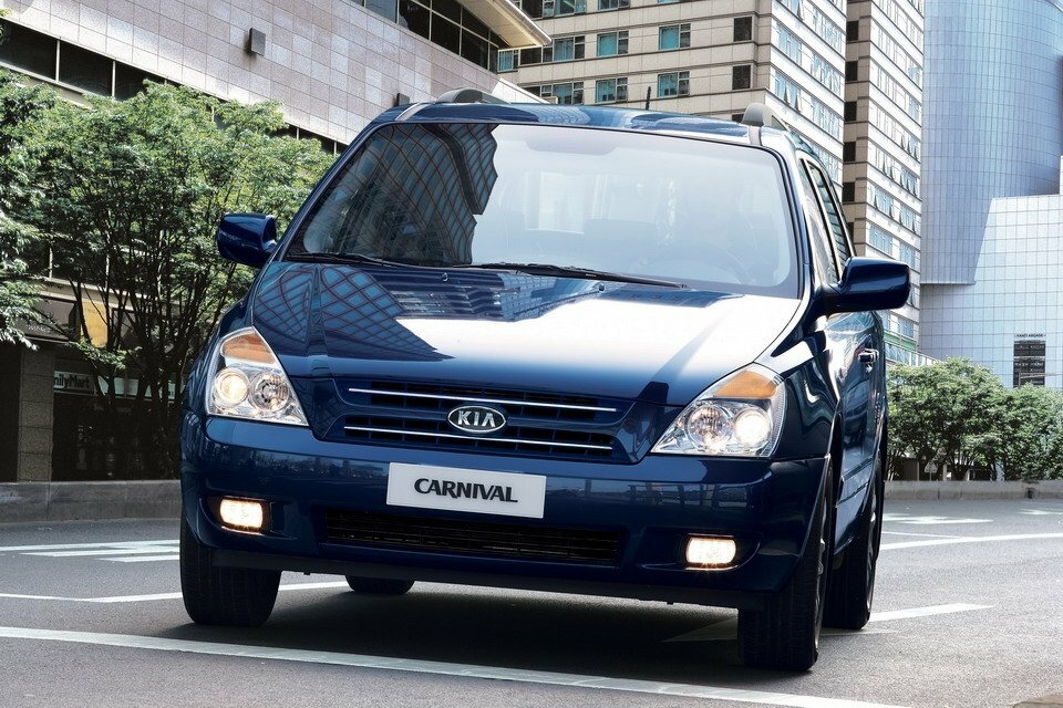 Kia Carnival II, 2012, фото 4