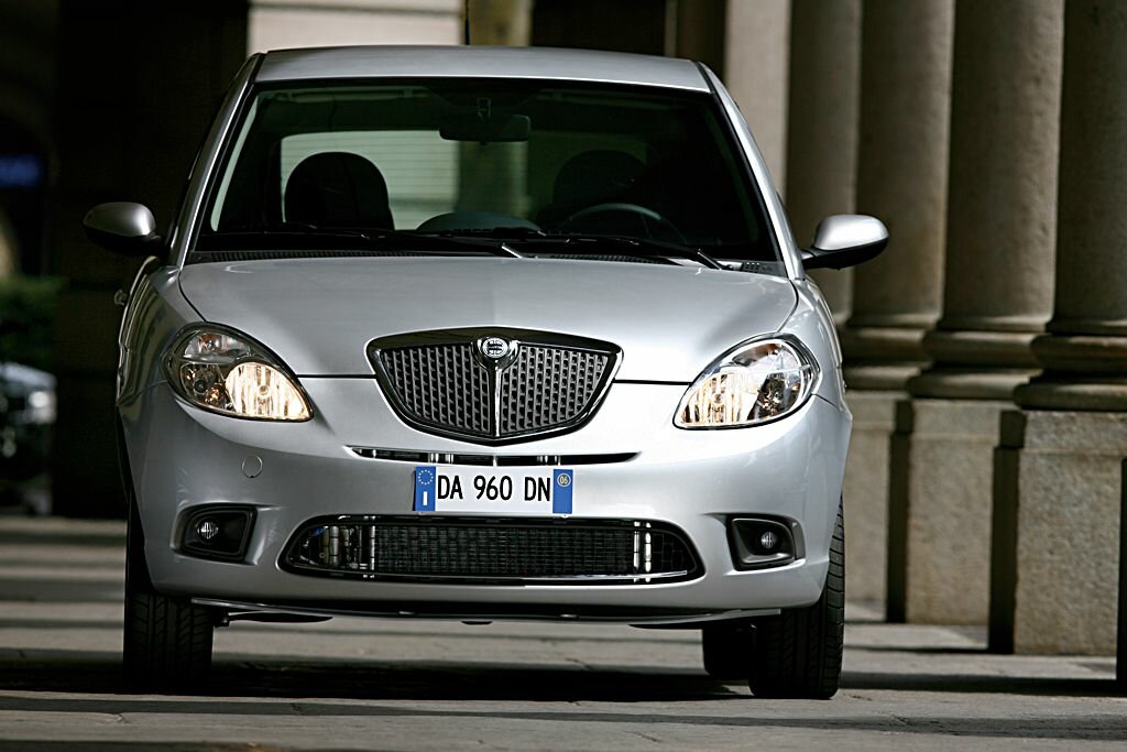 Lancia Ypsilon II (Type 843) Рестайлинг, 2006, фото 5