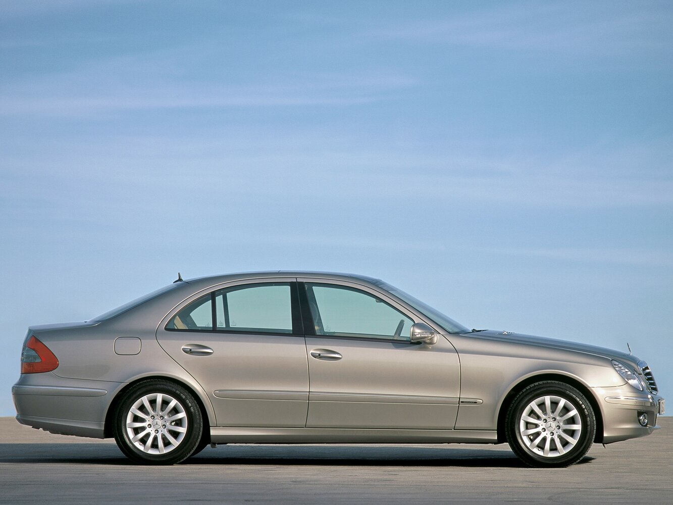 Mercedes-Benz E-Класс III (W211, S211) Рестайлинг, 2007, фото 13