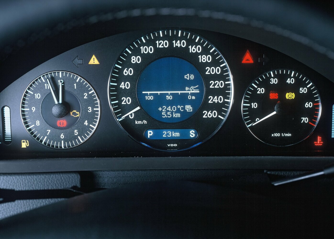 Mercedes-Benz CLK-Класс II (W209) Рестайлинг, 2005, фото 3