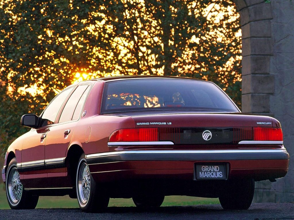 Mercury Grand Marquis II, 1994, фото 2