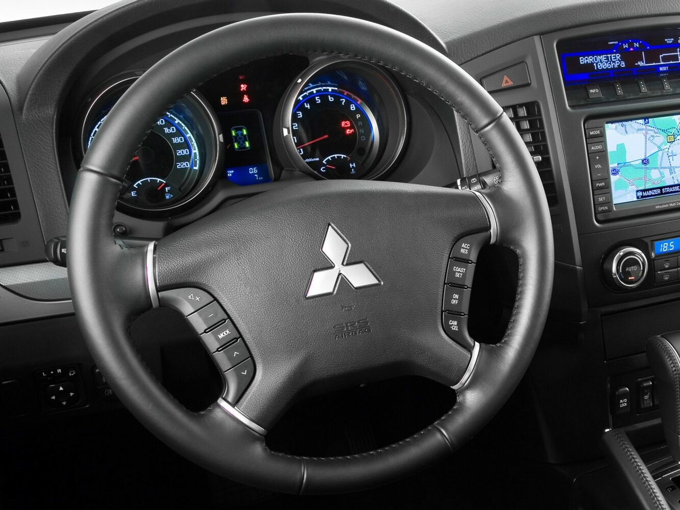Mitsubishi Pajero IV, 2006, фото 15