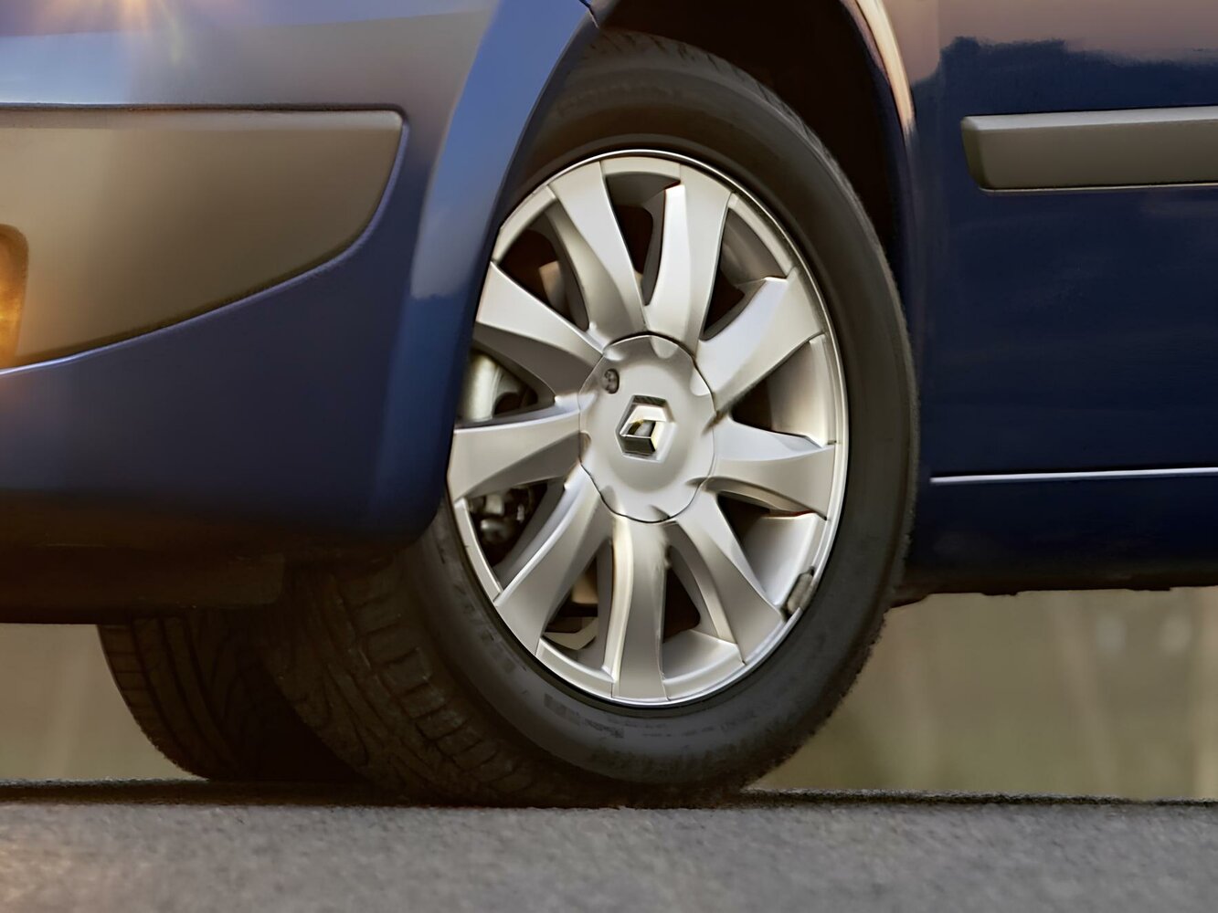 Renault Megane II Рестайлинг, 2006, фото 9