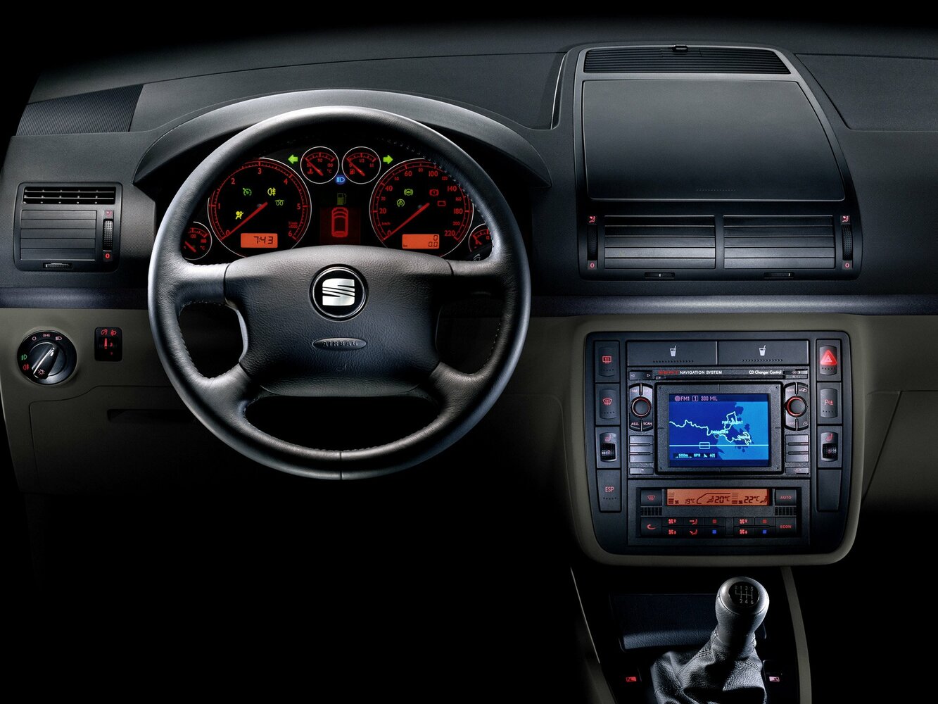 SEAT Alhambra I Рестайлинг, 2004, фото 4