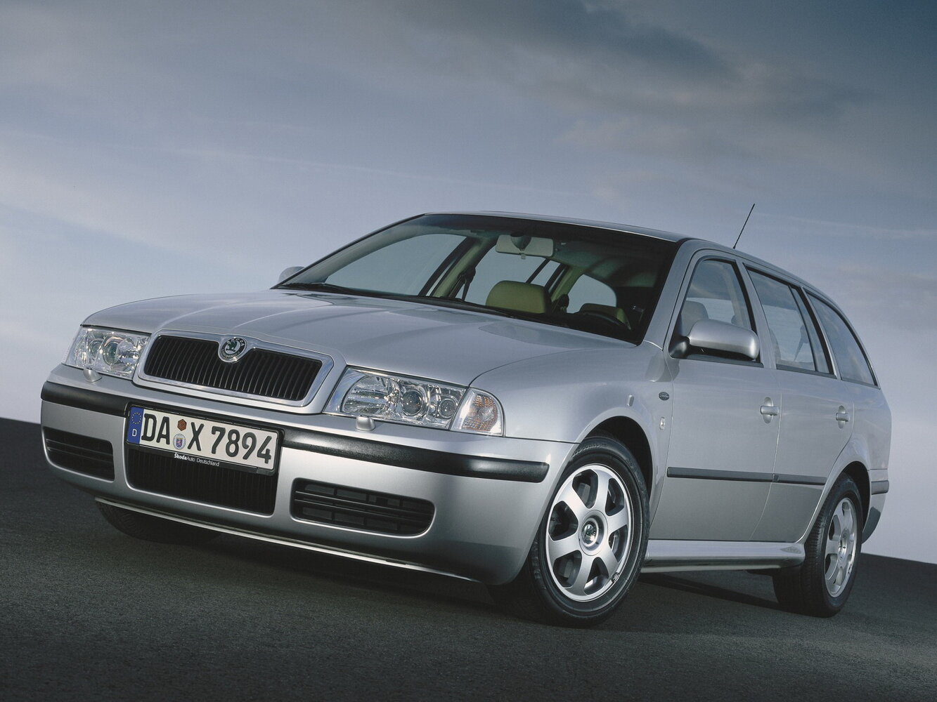 Skoda Octavia I (A4) Рестайлинг, 2002, фото 4