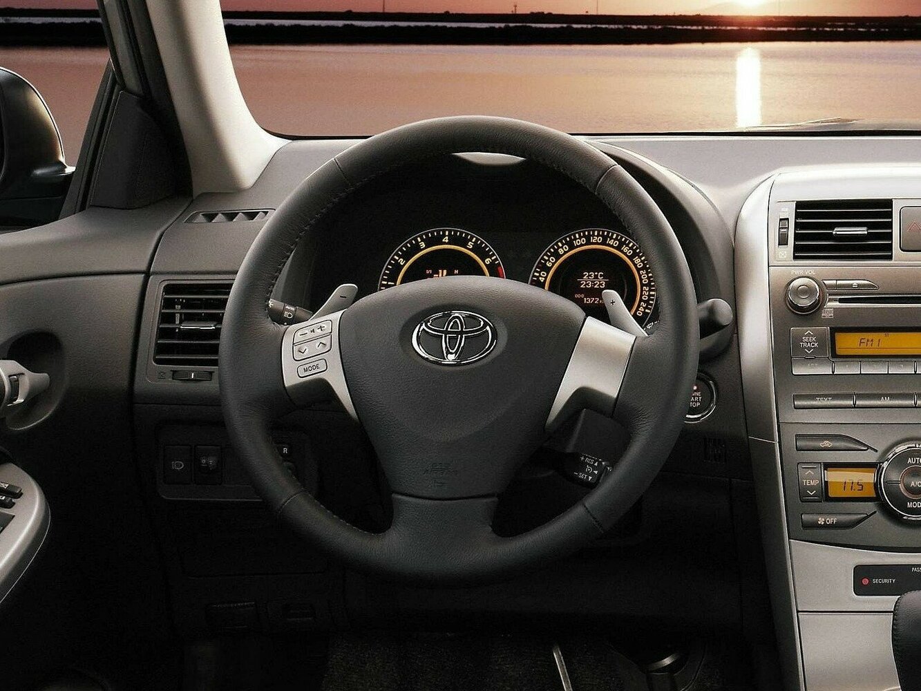 Toyota Corolla X (E140, E150), 2006, фото 6