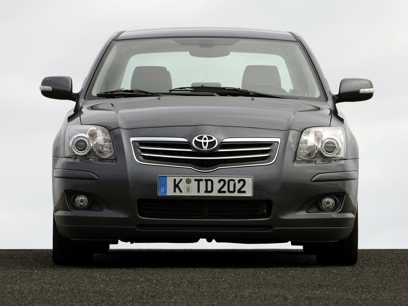 Toyota Avensis II Рестайлинг, 2009, фото 8