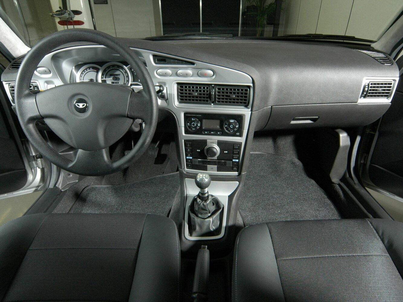 Daewoo Nexia I Рестайлинг, 2010, фото 9