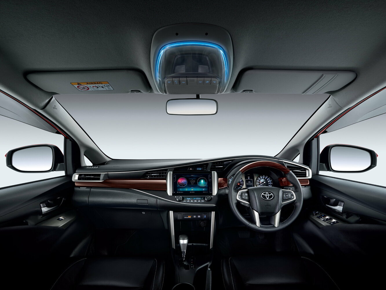Toyota Innova II, 2015, фото 9