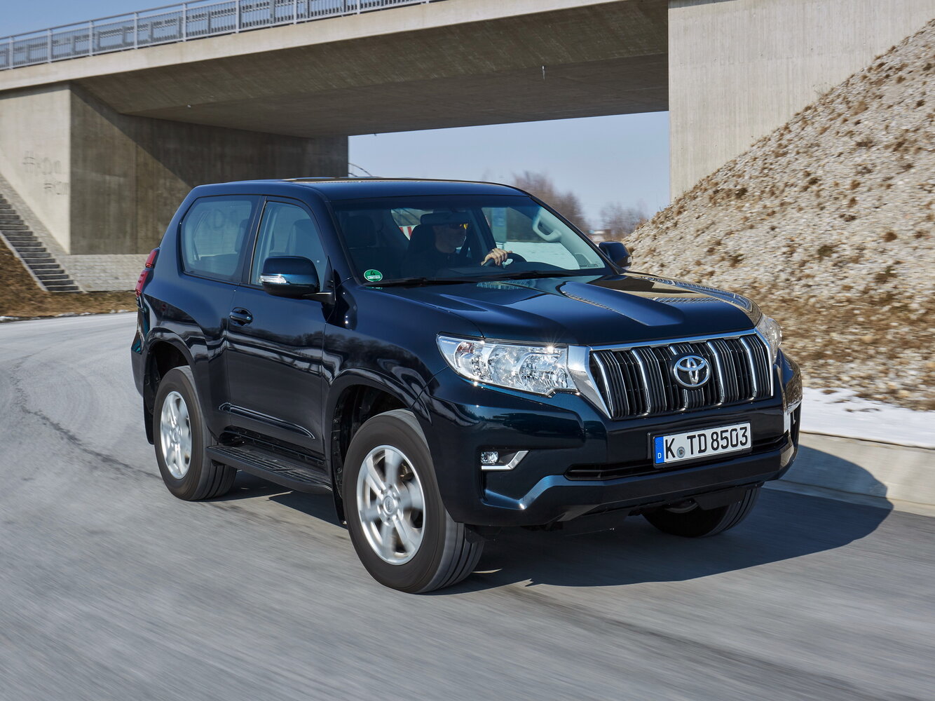 Toyota Land Cruiser Prado 150 Series Рестайлинг 3, 2021, фото 2