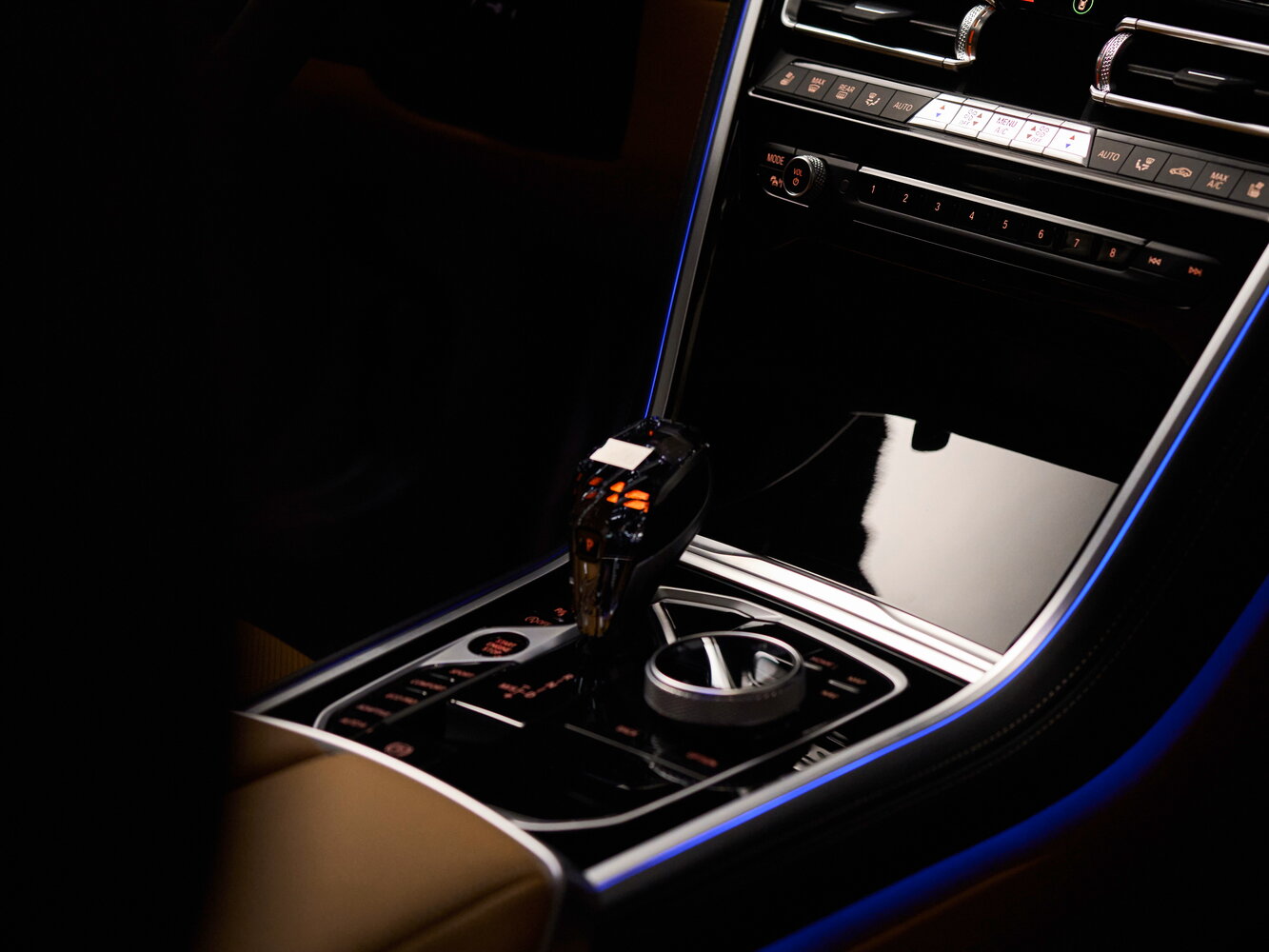 BMW 8 series II (G14/G15/G16) Рестайлинг, 2024, фото 3