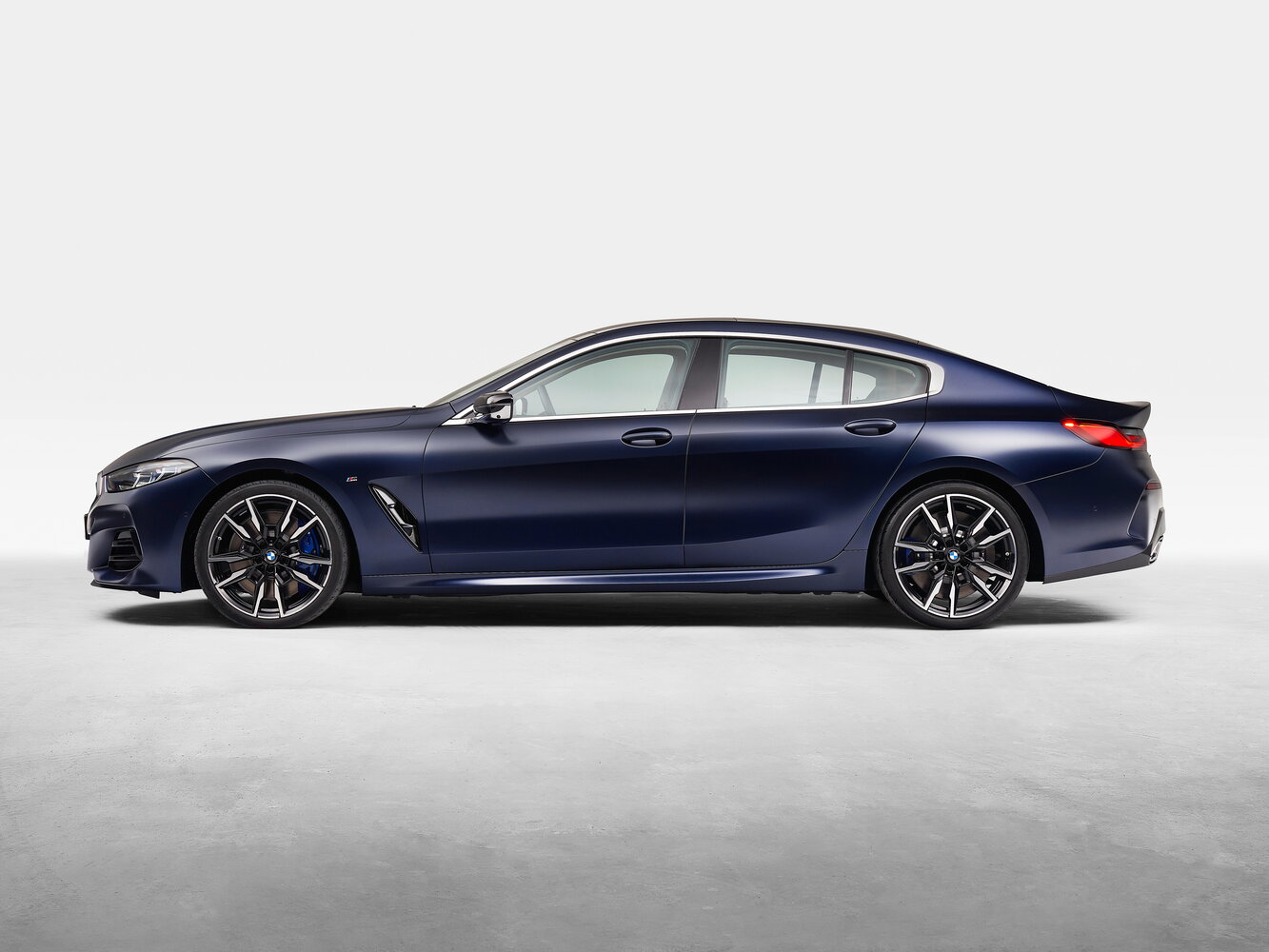 BMW 8 series II (G14/G15/G16) Рестайлинг, 2024, фото 5