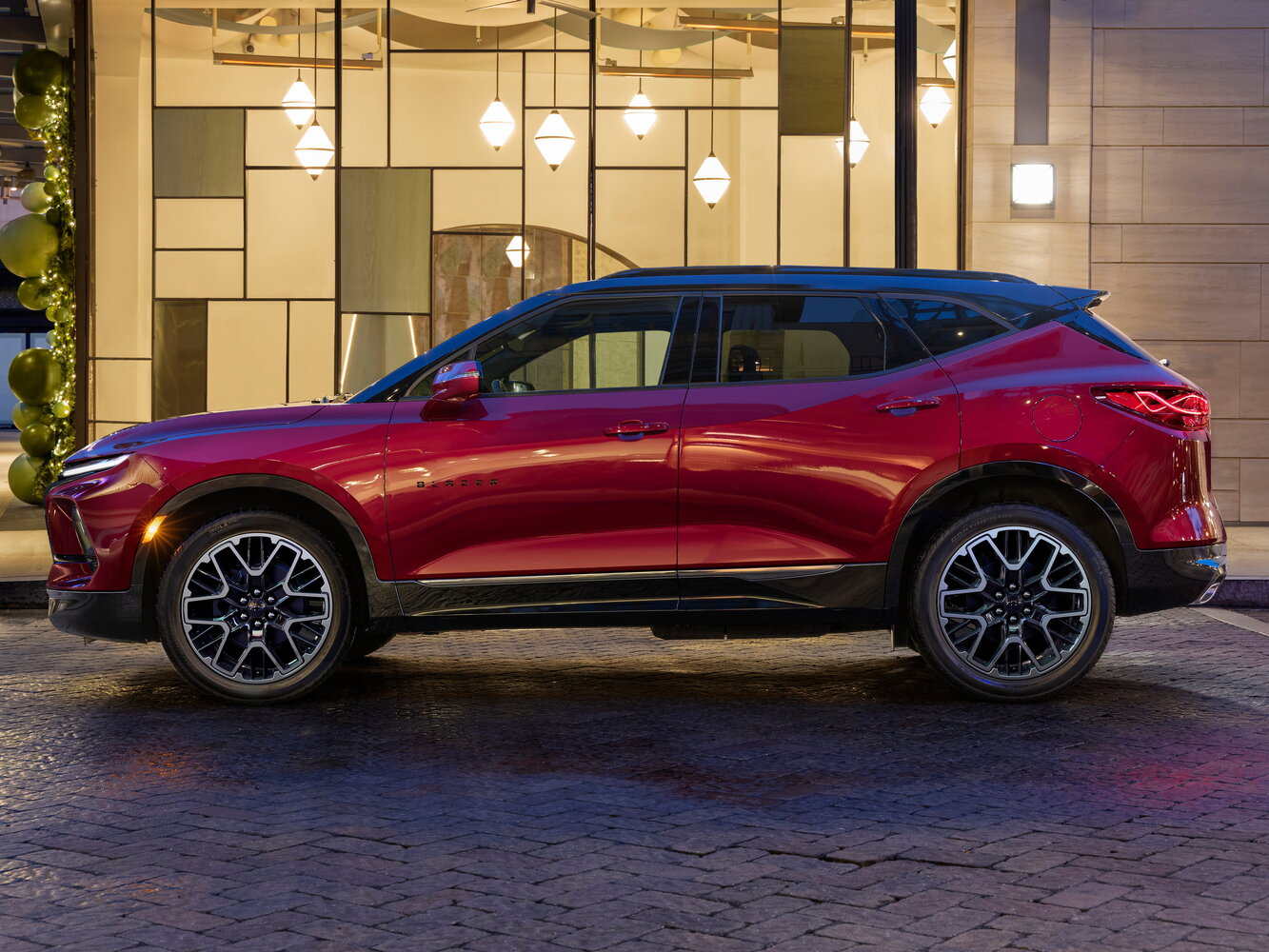 Chevrolet Blazer III Рестайлинг, 2025, фото 3