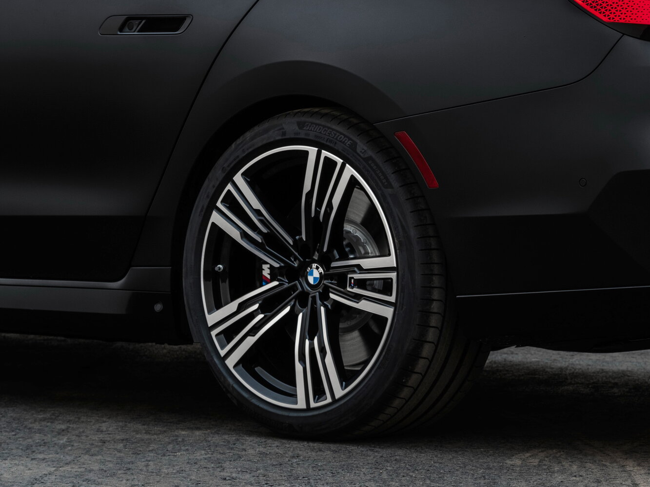 BMW 7 series VII (G70), 2025, фото 12