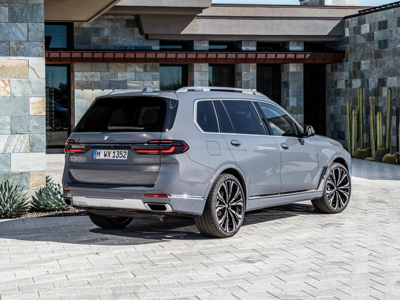 BMW X7 I (G07) Рестайлинг, 2024, фото 5
