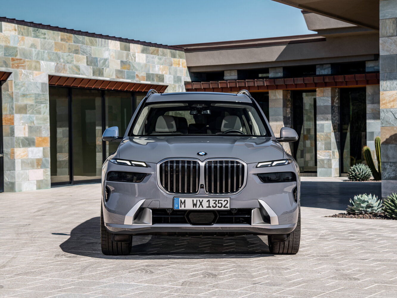 BMW X7 I (G07) Рестайлинг, 2024, фото 14