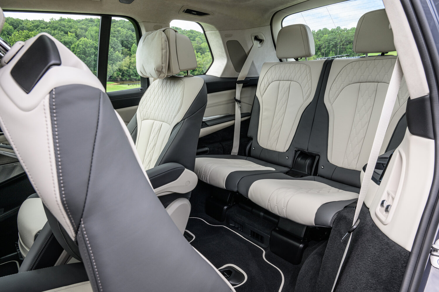 BMW X7 I (G07) Рестайлинг, 2024, фото 12