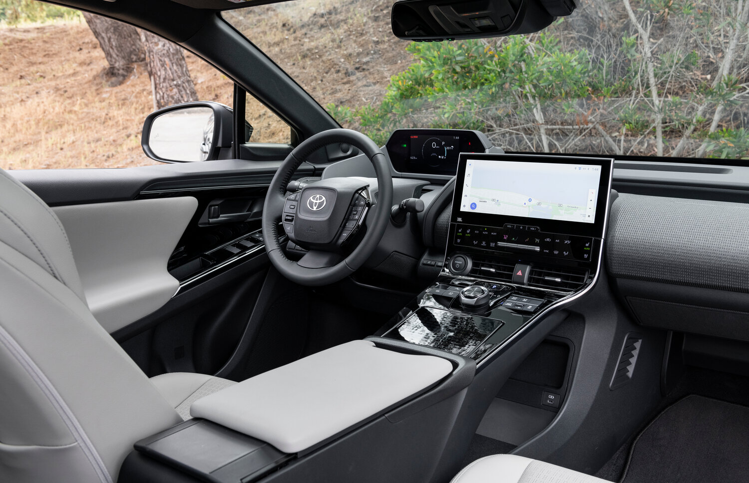 Toyota bZ4X I, 2023, фото 2