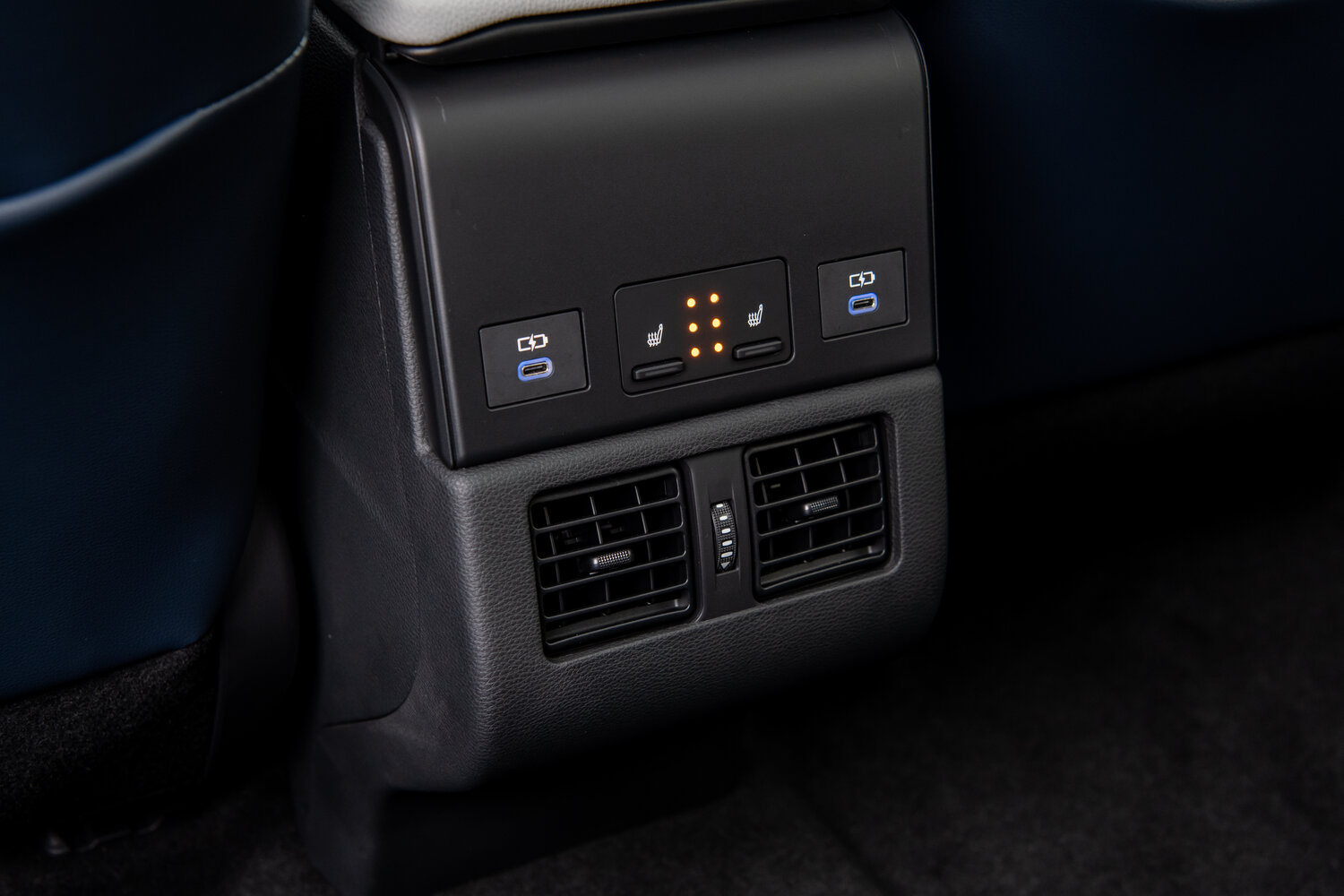 Subaru Solterra, 2023, фото 17