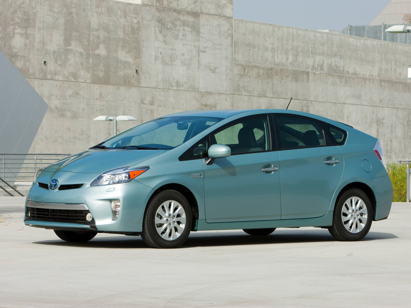 Toyota Prius III Рестайлинг (XW30), 2016, фото 10