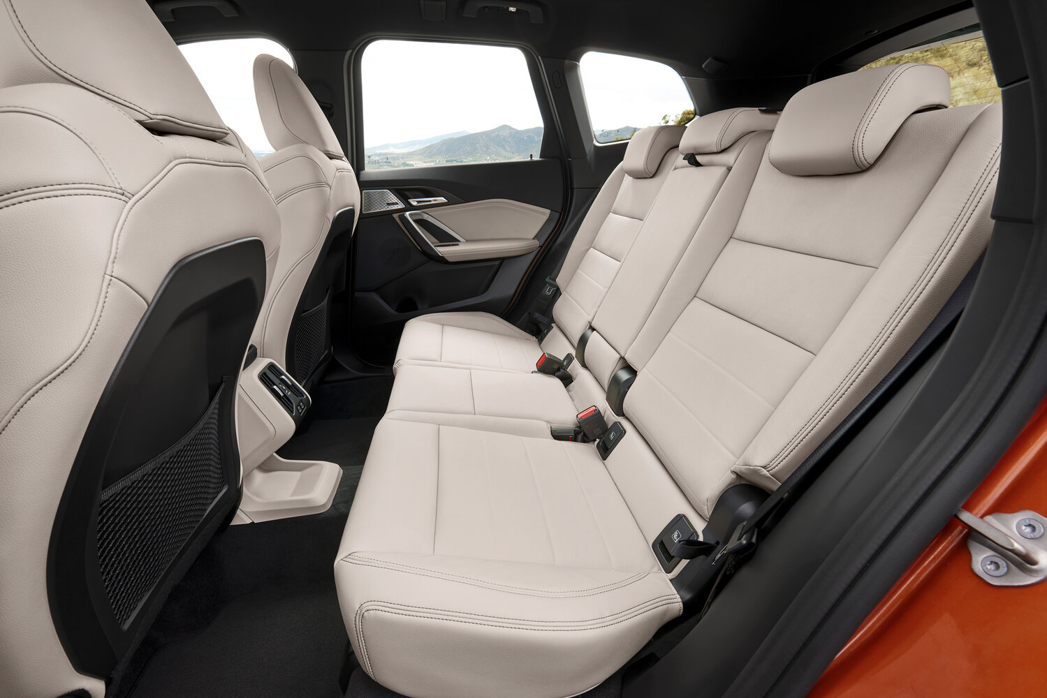 BMW X1 III (U11/U12), 2026, фото 13