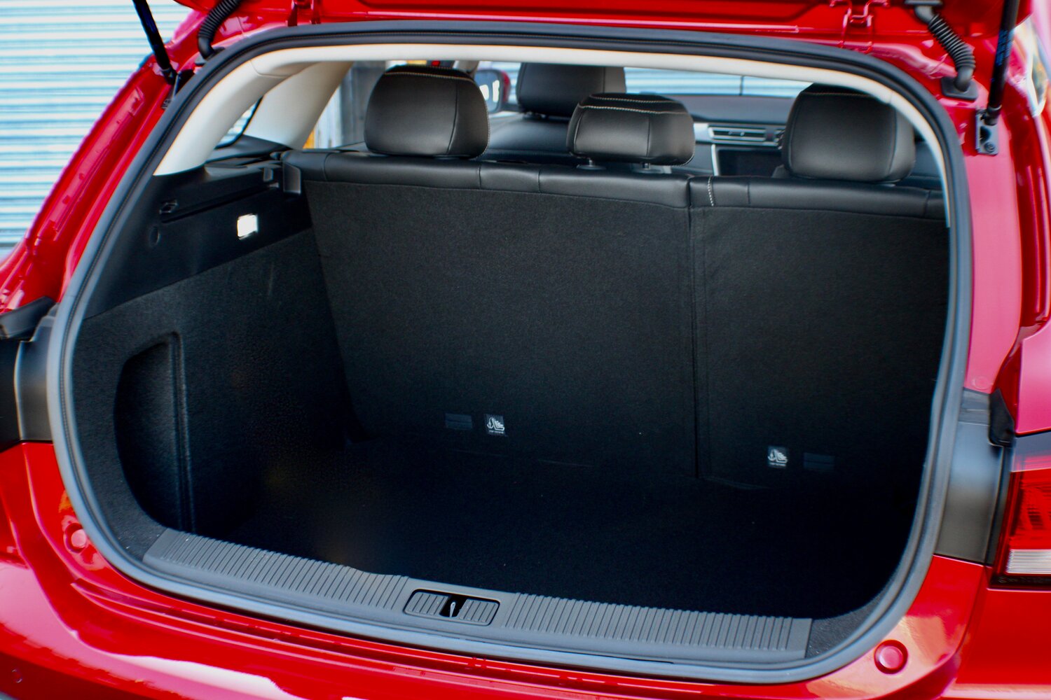 MG 5 EV I, 2022, фото 7