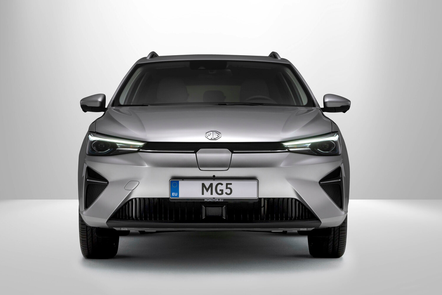 MG 5 EV I Рестайлинг, 2026, фото 4