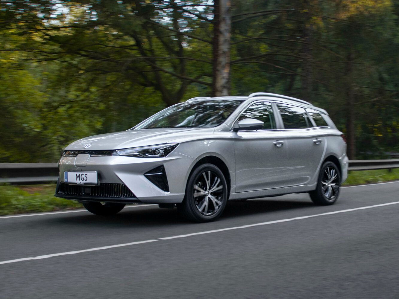 MG 5 EV I Рестайлинг, 2026, фото 10