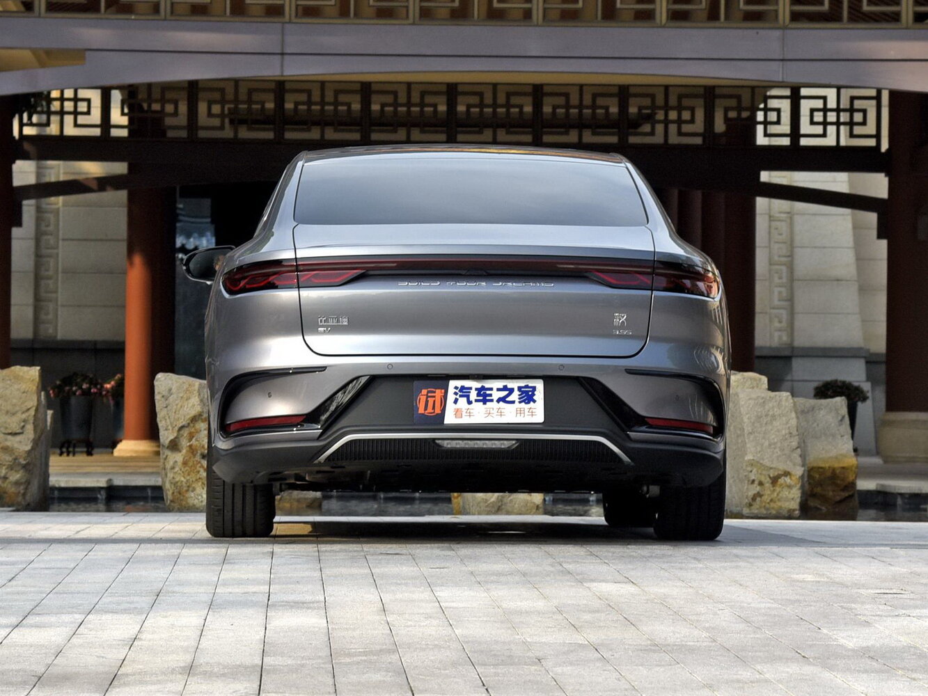 BYD Han I Рестайлинг, 2023, фото 10