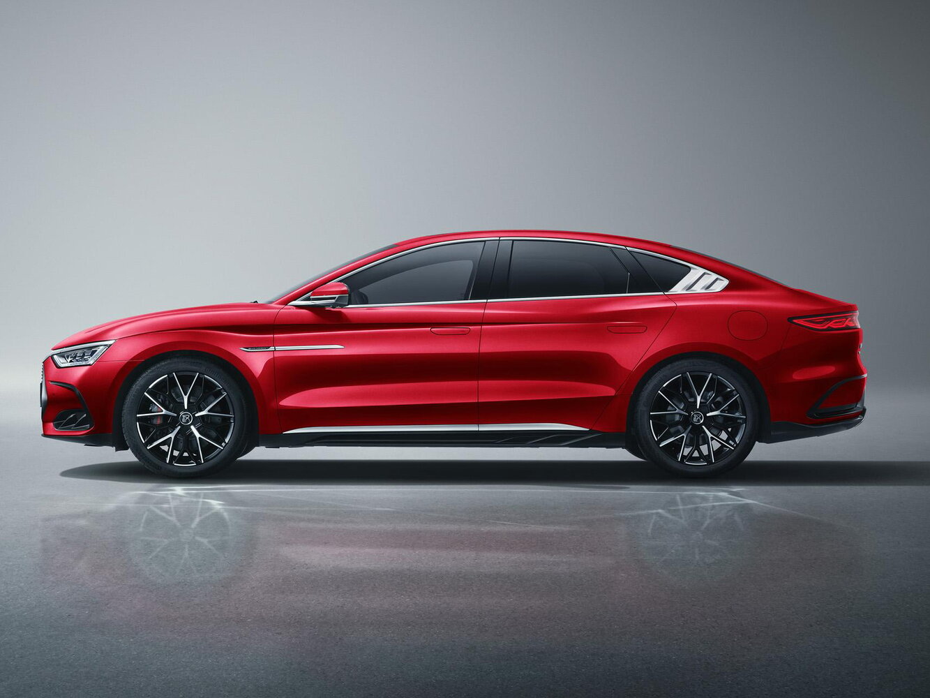 BYD Han I Рестайлинг, 2022, фото 5