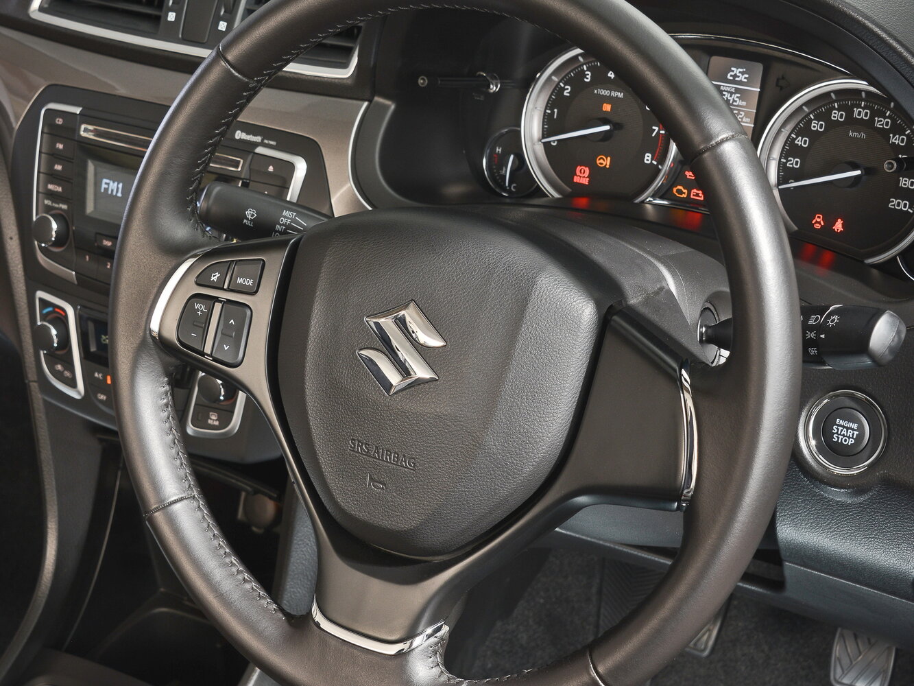 Suzuki Ciaz I, 2014, фото 3