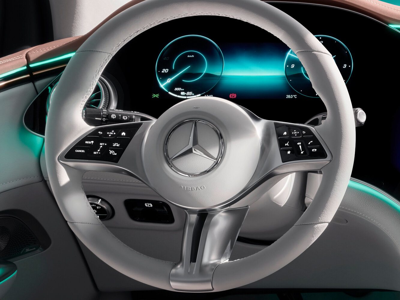 Mercedes-Benz EQE SUV, 2026, фото 9