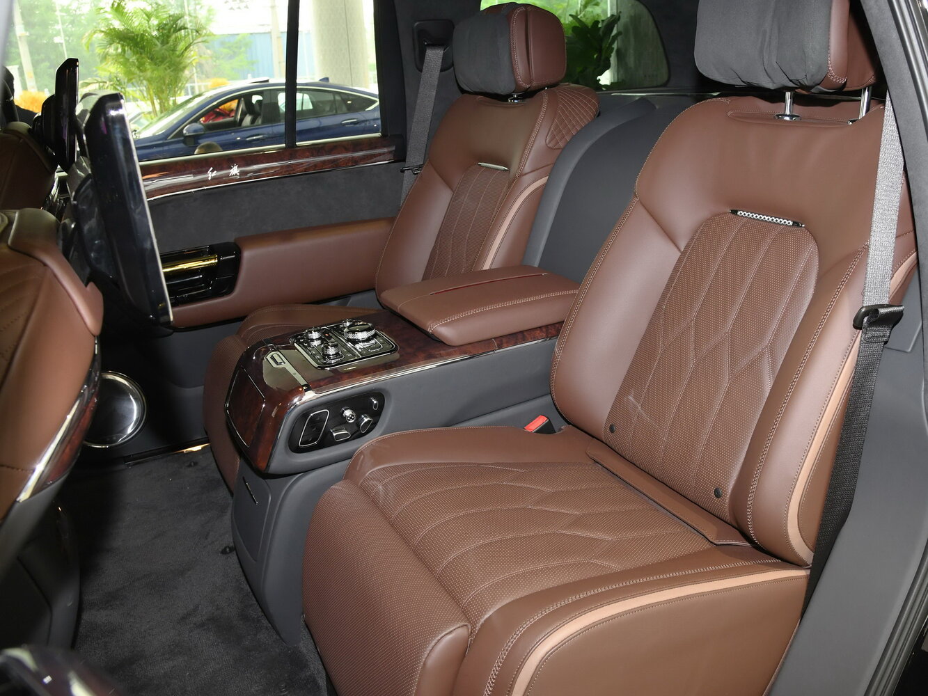 Hongqi LS7, 2024, фото 9
