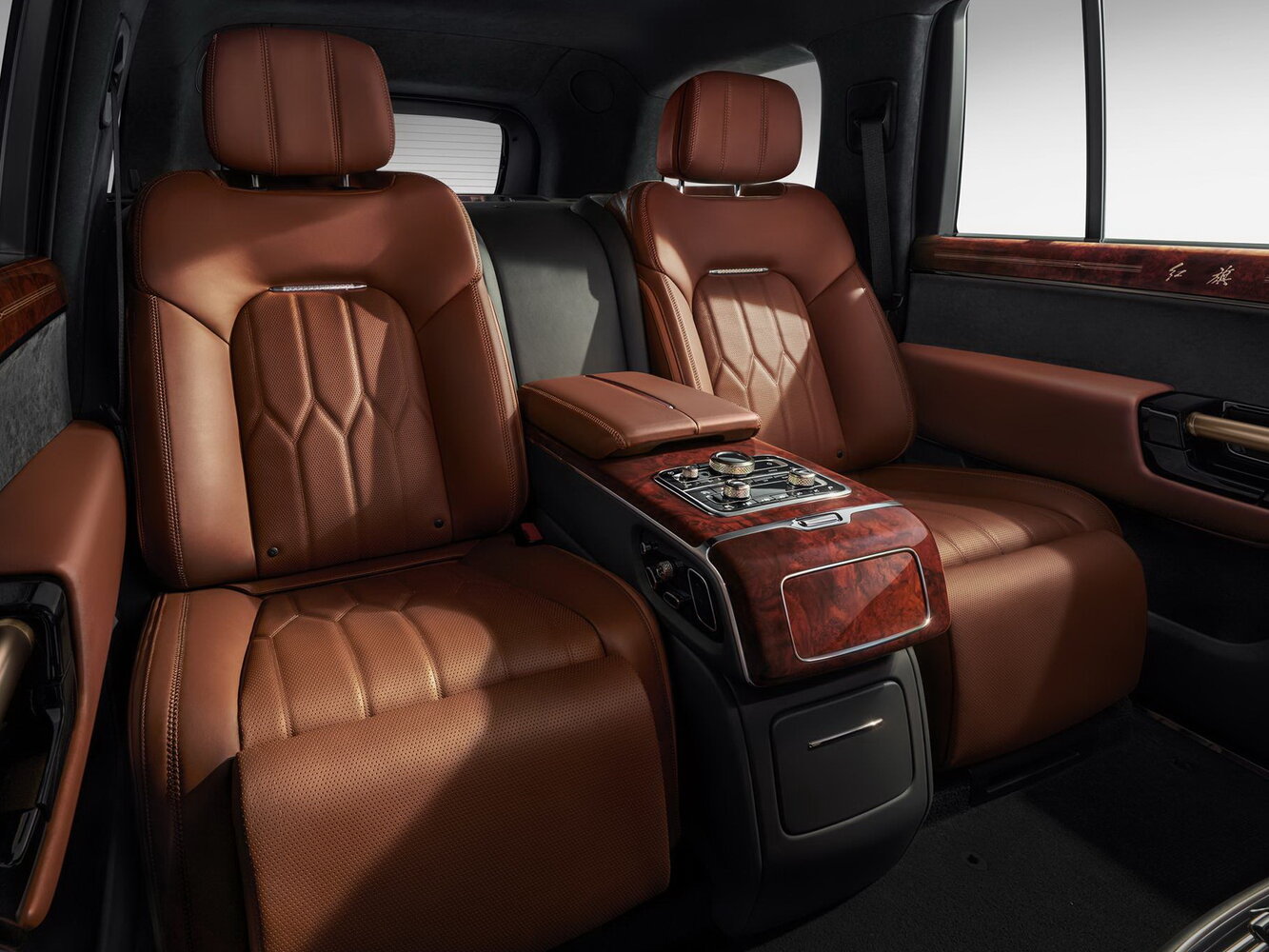 Hongqi LS7, 2024, фото 20