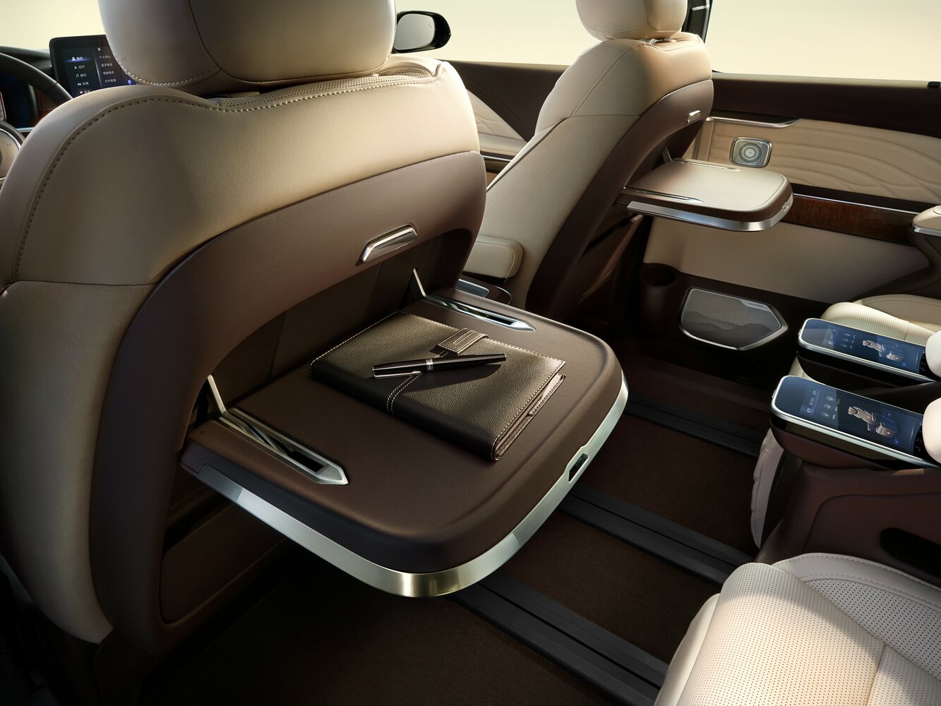 Hongqi HQ9, 2026, фото 5