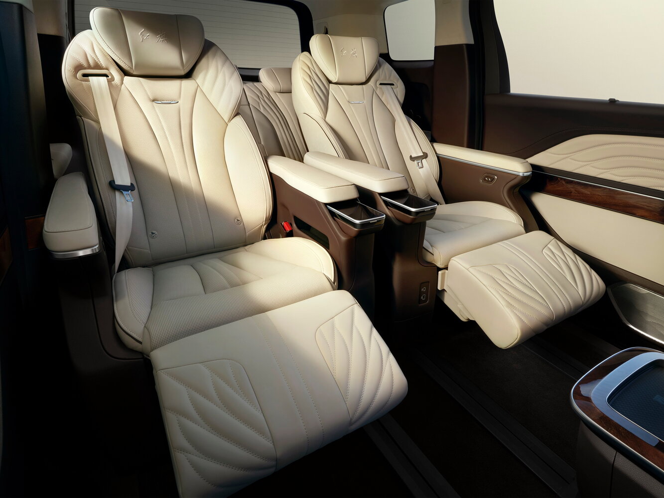 Hongqi HQ9, 2026, фото 15
