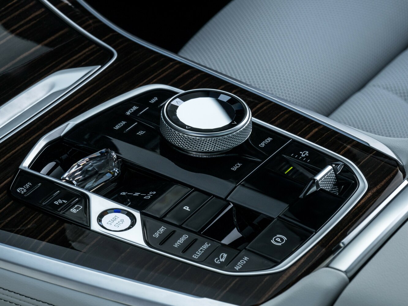 BMW X5 IV (G05/G18) Рестайлинг, 2024, фото 17