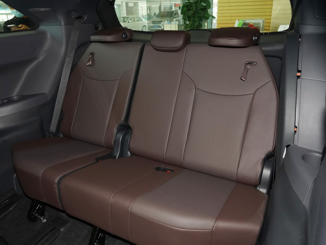 Toyota Granvia XL40 (China Market), 2026, фото 17