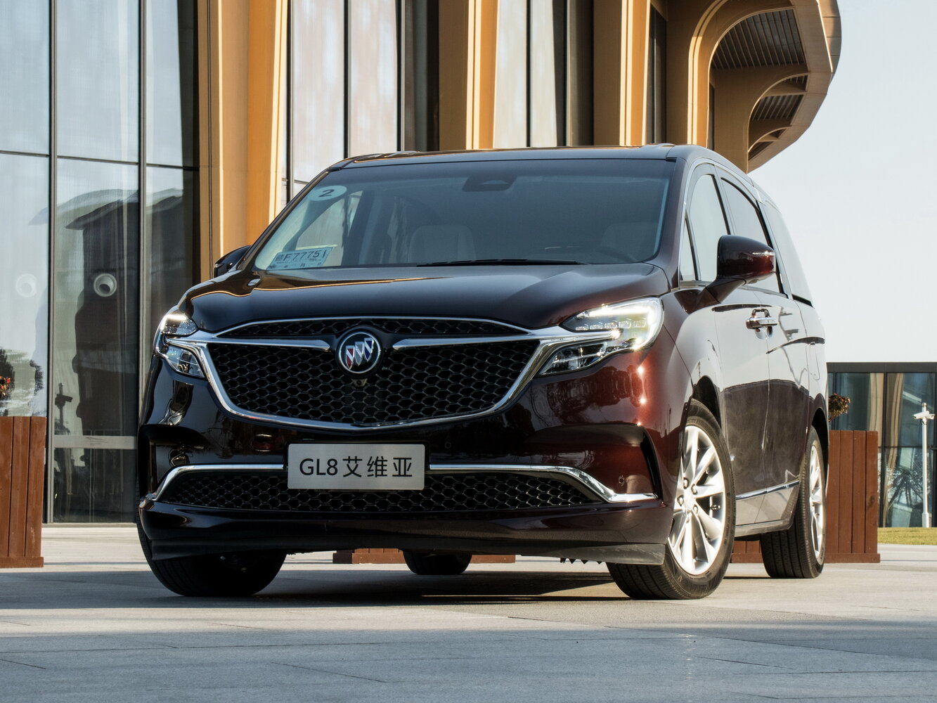 Buick GL8 III Рестайлинг, 2023, фото 6