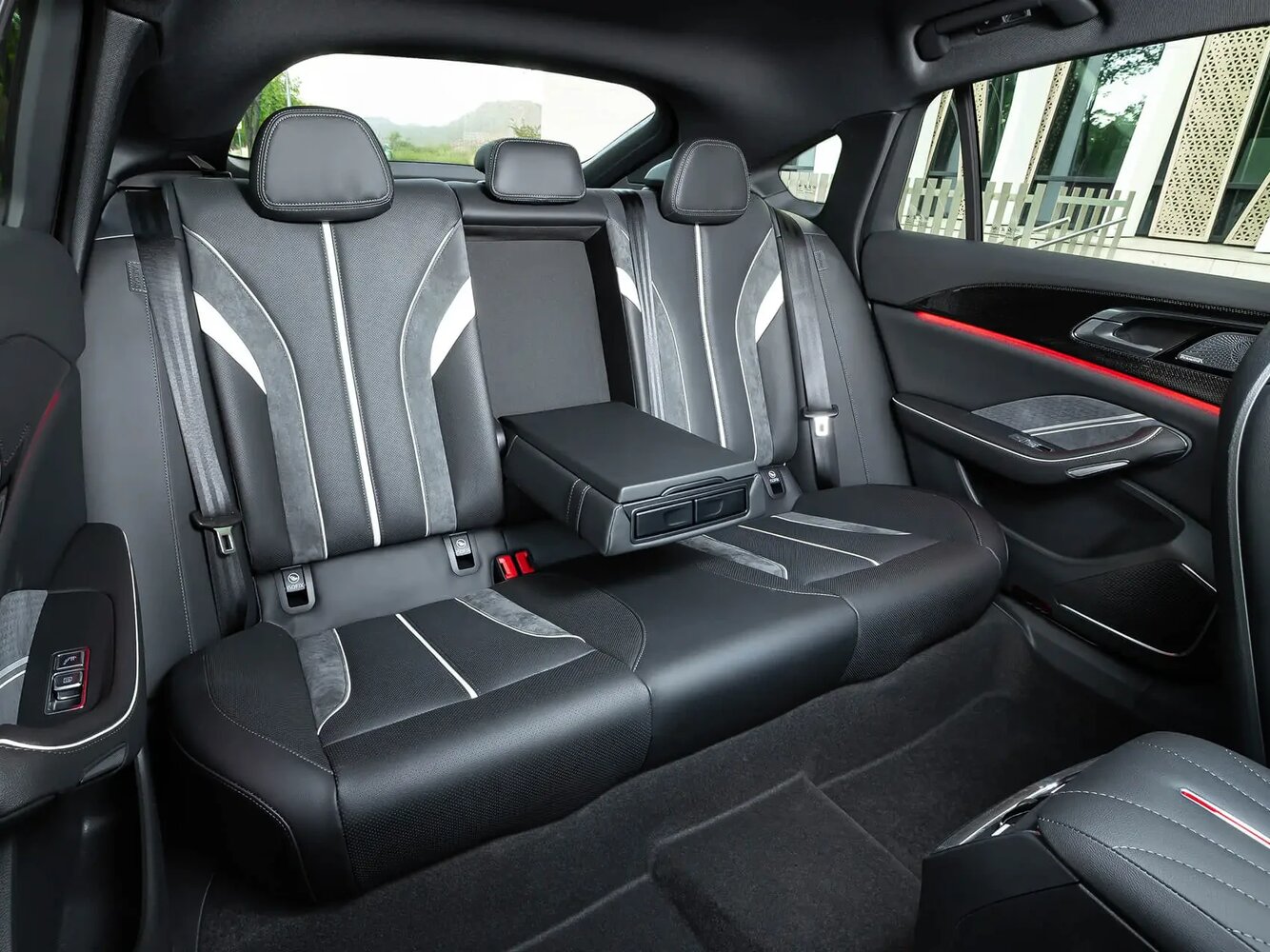 Hongqi H6, 2023, фото 17