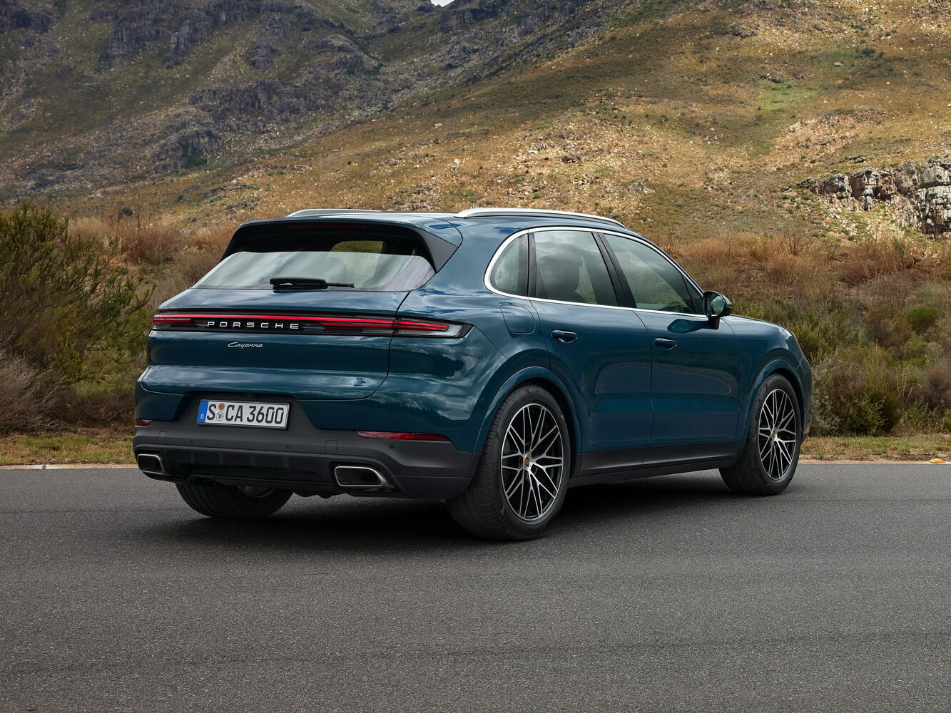 Porsche Cayenne III Рестайлинг, 2023, фото 3