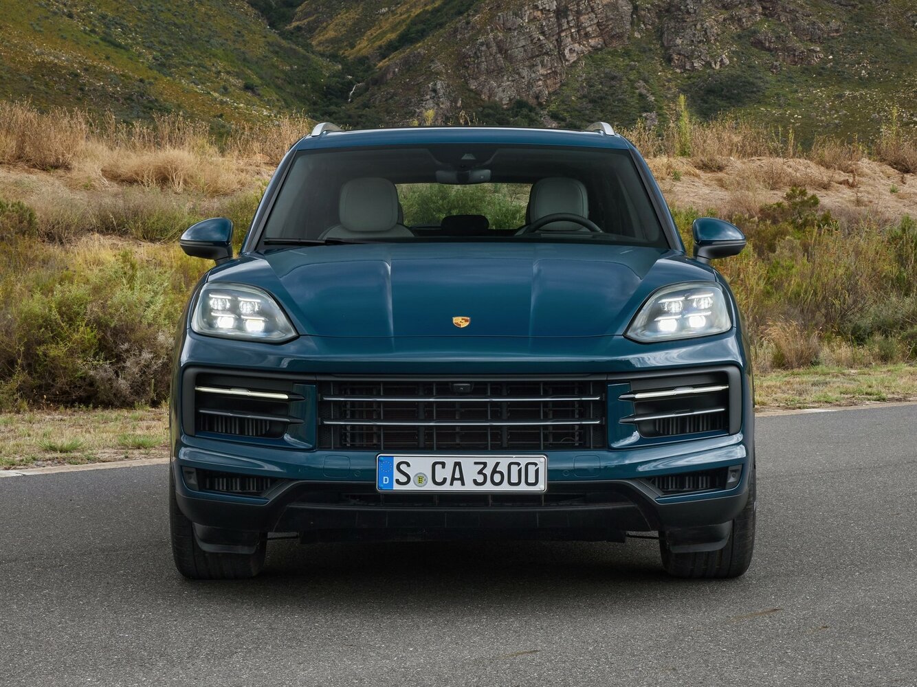 Porsche Cayenne III Рестайлинг, 2023, фото 11
