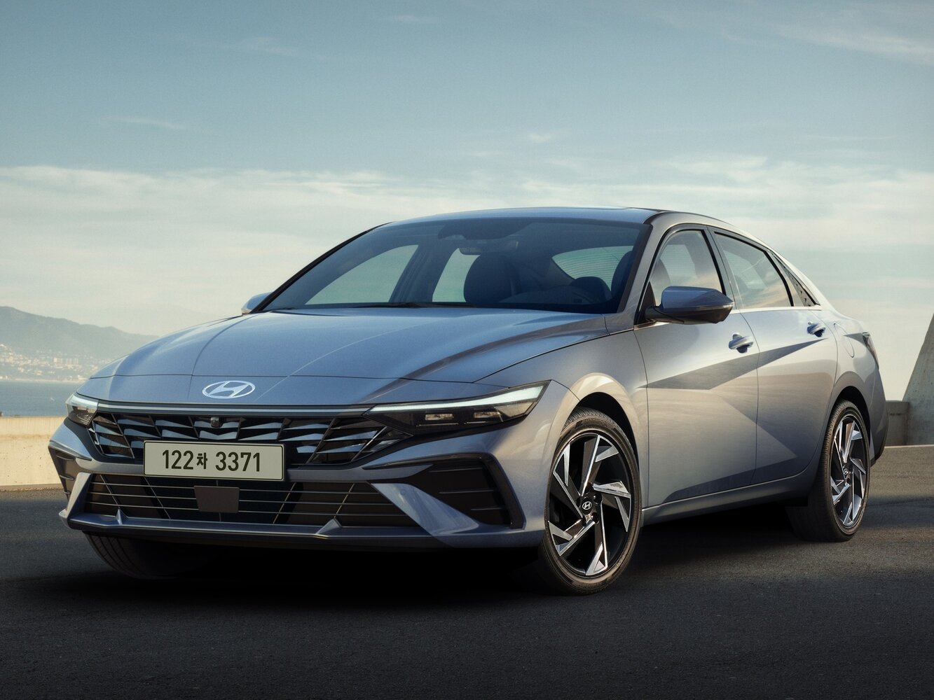 Hyundai Avante VII Рестайлинг, 2025, фото 2